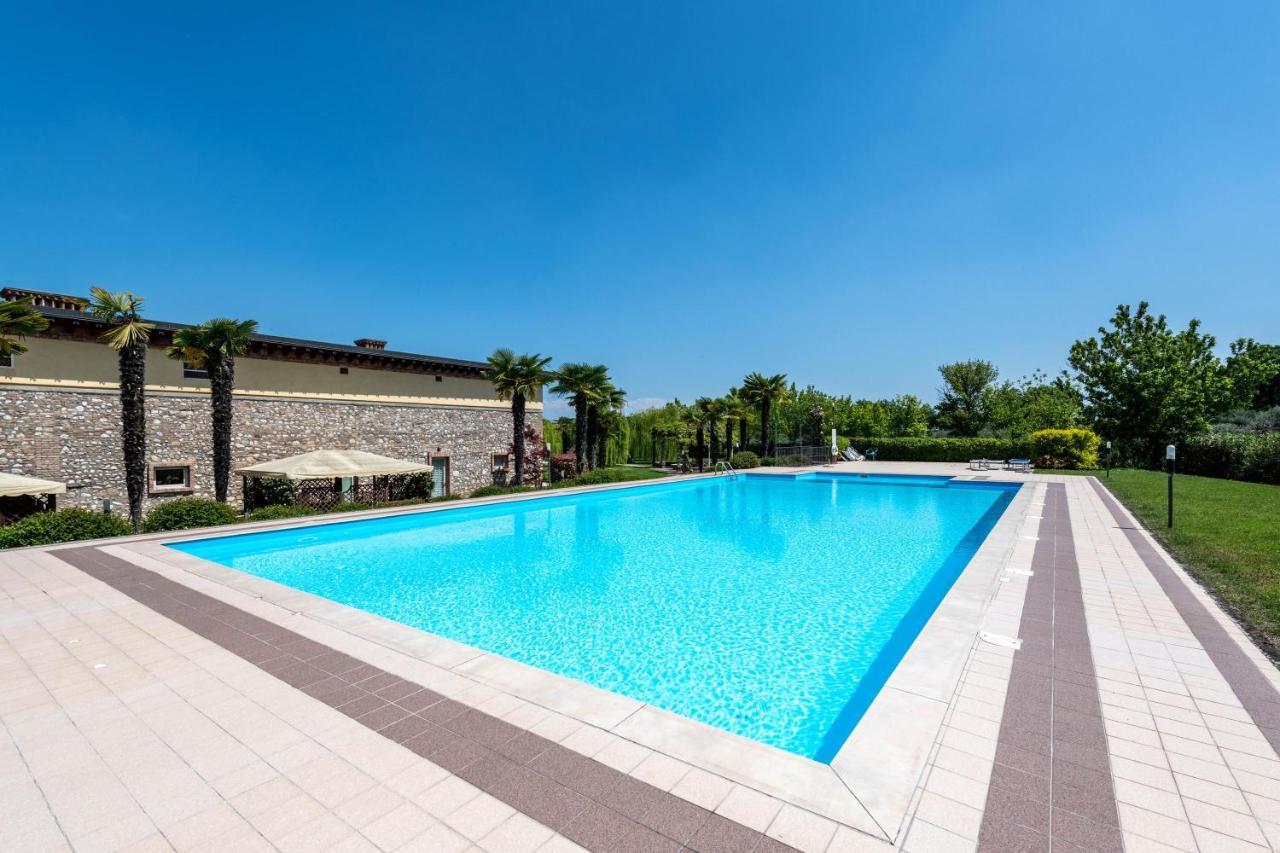 Garda Paradise Country House Lonato Luaran gambar